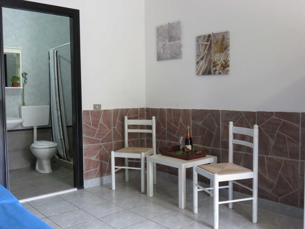קניאנו ואראנו Villaggio Camping Rancho מראה חיצוני תמונה